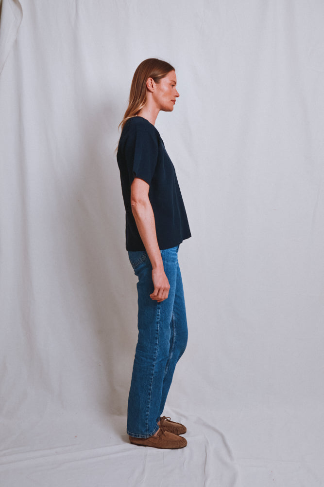 Item #519 - LÉA Short-Sleeve Tee in Organic Cotton - Navy