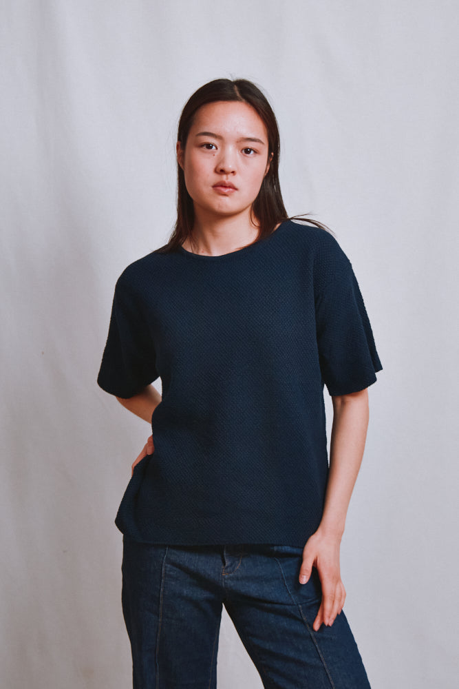 Item #517 - LÉA Short-Sleeve Tee in Organic Cotton - Navy