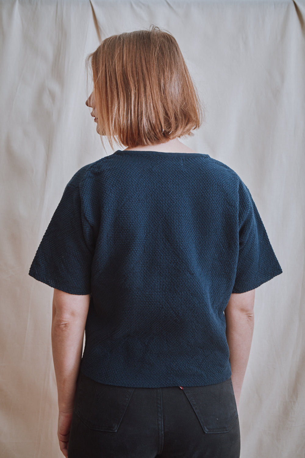 Item #311 - LÉA Short-Sleeve Tee in Organic Cotton - Navy