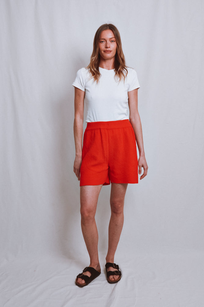 Item #528 - BILLIE Knitted Shorts in Organic Cotton - Red