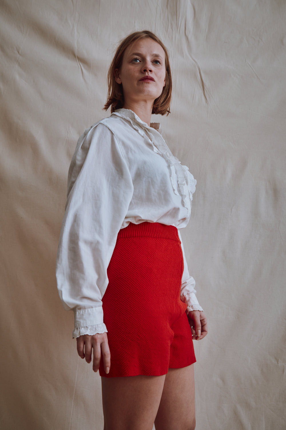 item #417 - JANE Slim-Fit Shorts in Organic Cotton - Red