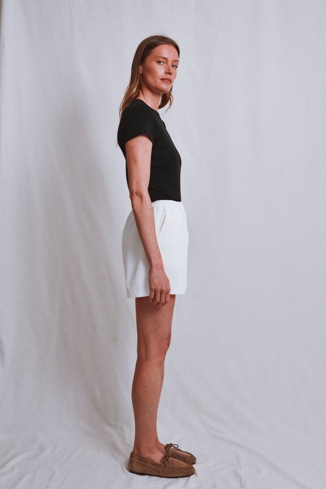 Item #638 - RAYMONDE Linen Shorts - Off-White
