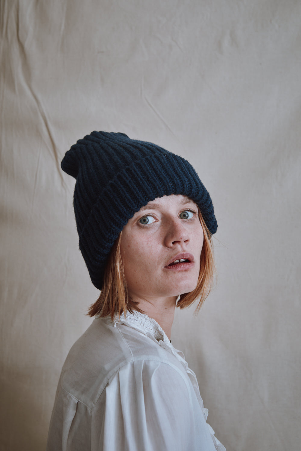 Item #429 - IDA Beanie in Merino Wool - Navy blue