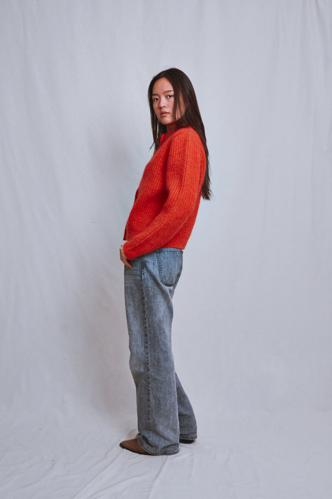 Référence n° 661 - Cardigan à col rond CHARLOTTE en laine mérinos et mohair - Corail