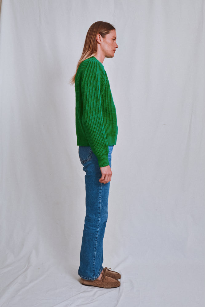 Item #596 - AGNÈS Raglan Sweater in Merino Wool - Parrot Green