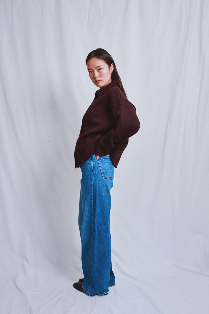 Référence n° 629 - Veste en maille CALAMITY en laine mérinos - Prune