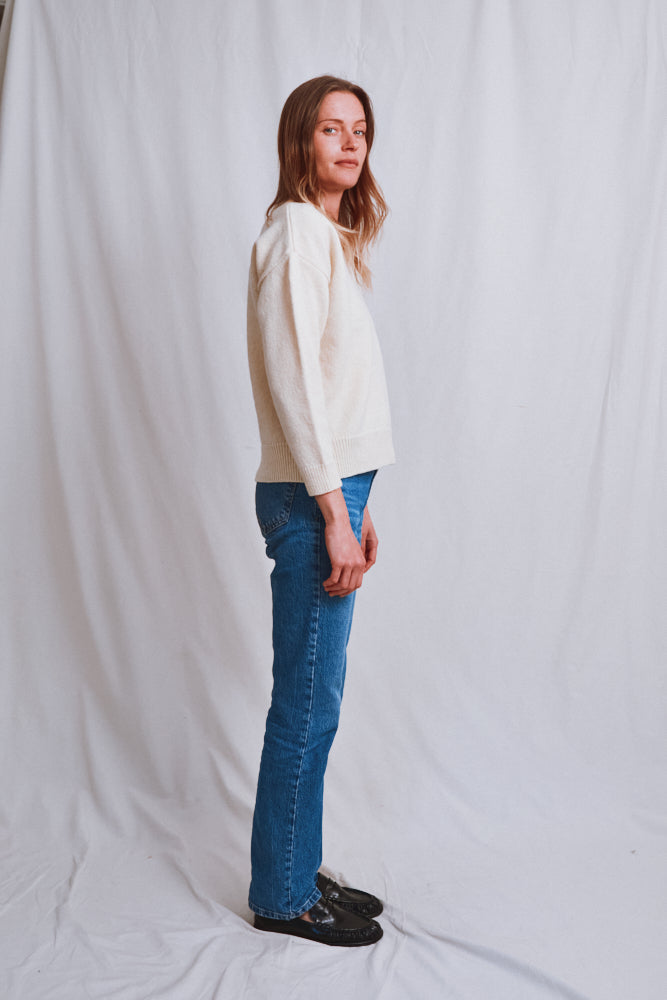 Item #650 - LEONTINE V-Neck Sweater in Merino Wool - Off-White