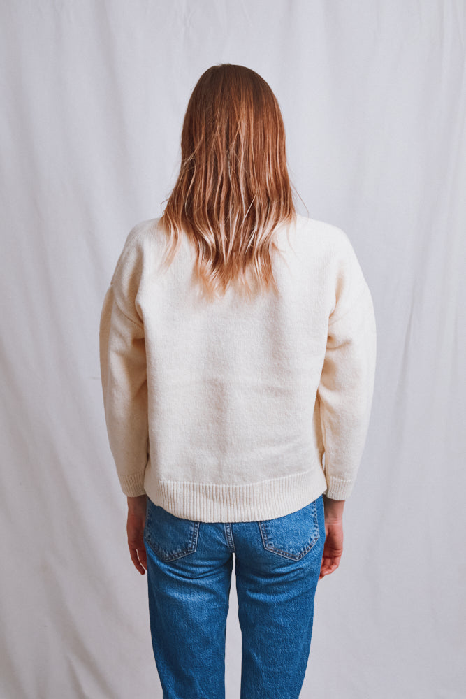 Item #650 - LEONTINE V-Neck Sweater in Merino Wool - Off-White