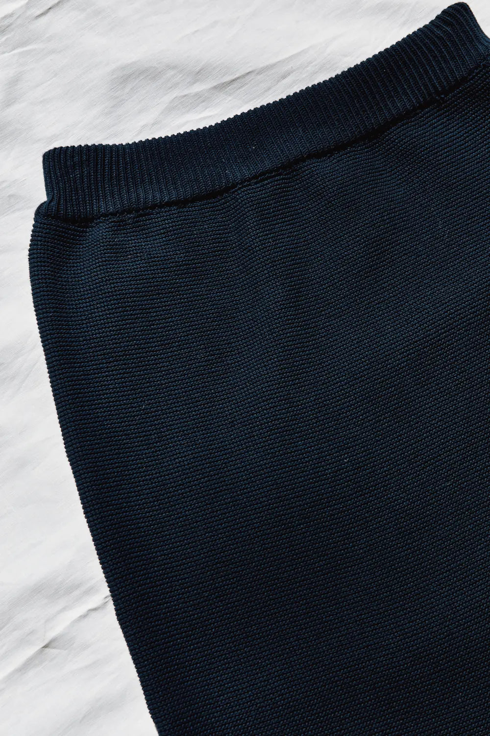 CECILE Straight Midi Skirt in Organic Cotton - Navy