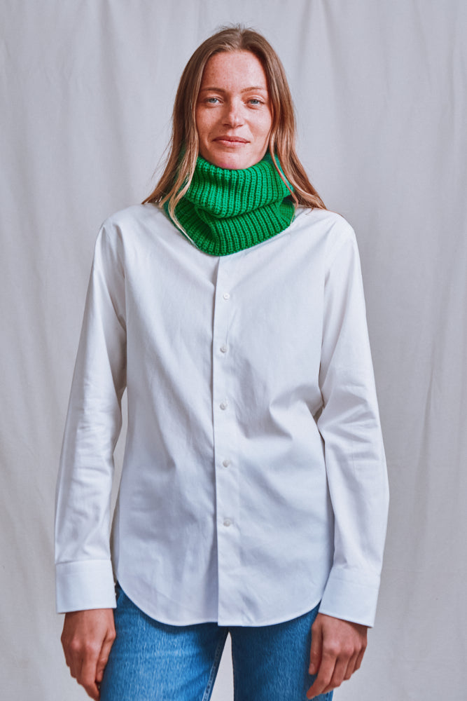 Item #700 - AMANDINE Neckwarmer Scarf in Merino Wool - Parrot Green