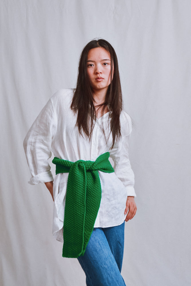 Item #715 - ROSALIE Thin Scarf in Merino Wool - Parrot Green