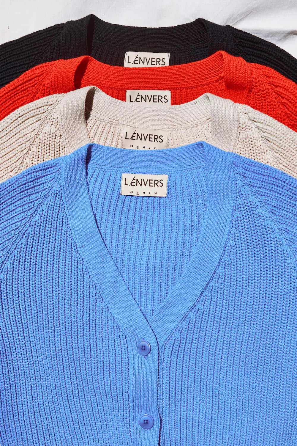 ANNA Cardigan à col en V en coton biologique - Rouge