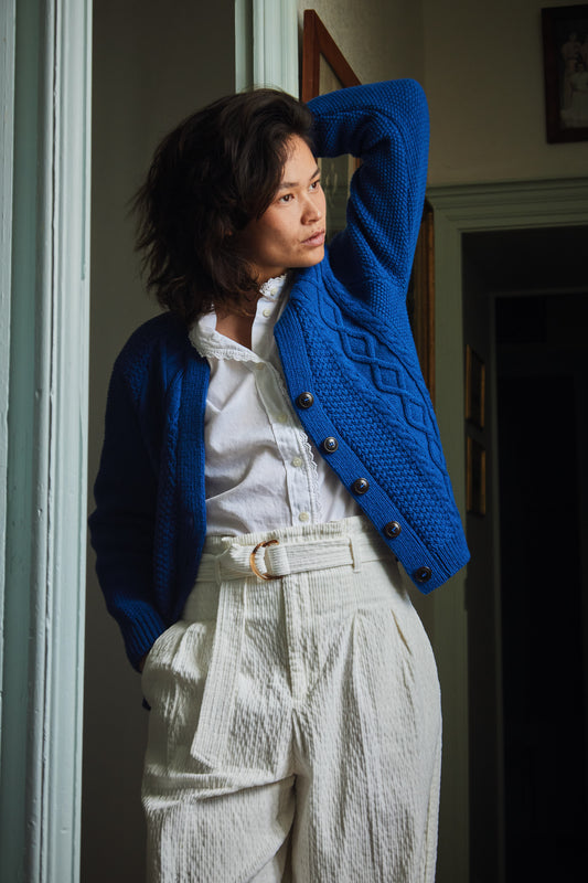 ANNIE Cardigan- 100% Cruelty Free Merino Wool in blue klein - Spanish Merino Wool sweater - L'Envers
