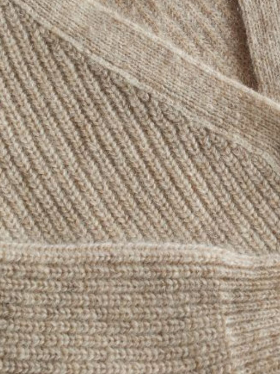 Cardigan col V ANNA en laine mérinos-mohair - Beige -100% laine sans cruauté mérinos - Cardigan en laine mérinos espagnole - L'Envers details