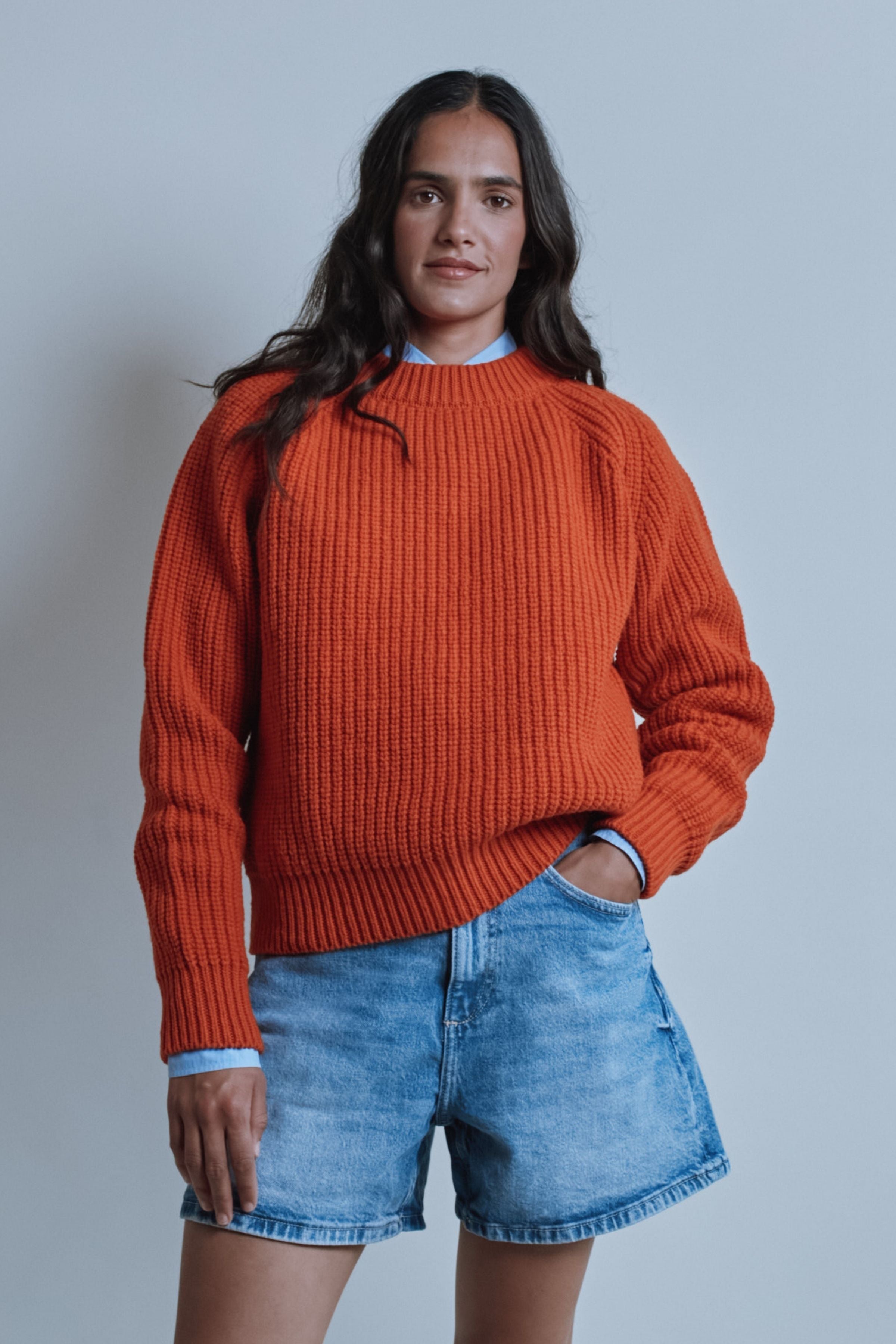 AGNÈS Raglan Sweater in Merino Wool - Burnt Orange