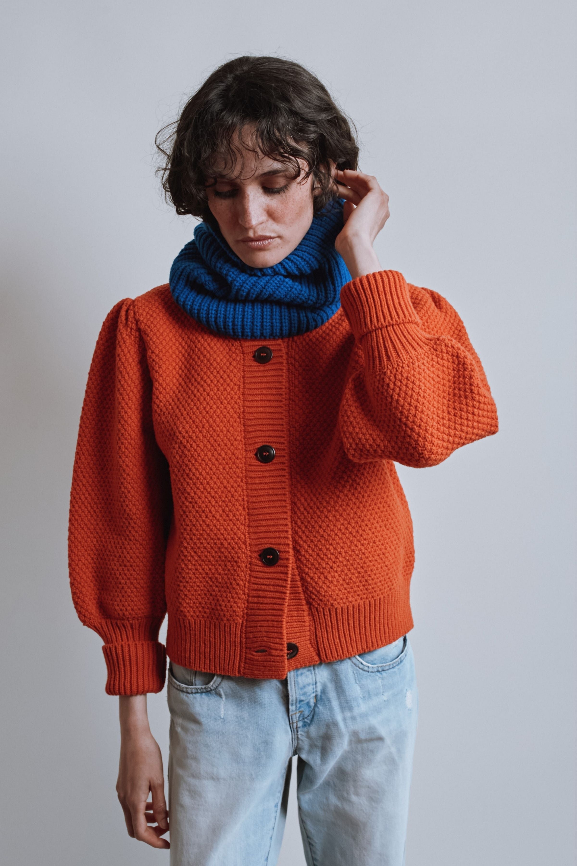 AMANDINE Neckwarmer Scarf in Merino Wool - Cobalt Blue