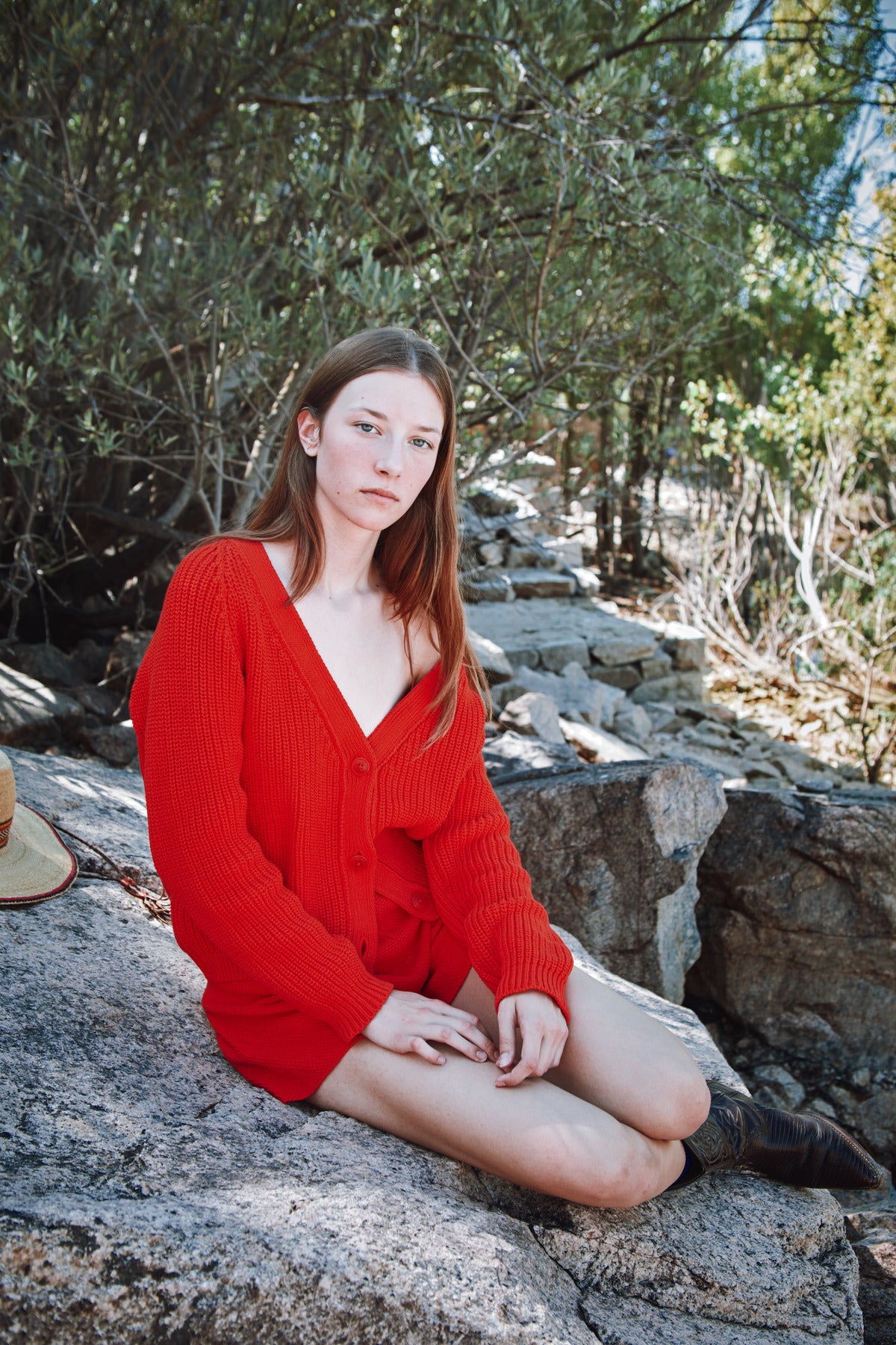 ANNA V-Neck Cardigan in Organic Cotton - Red