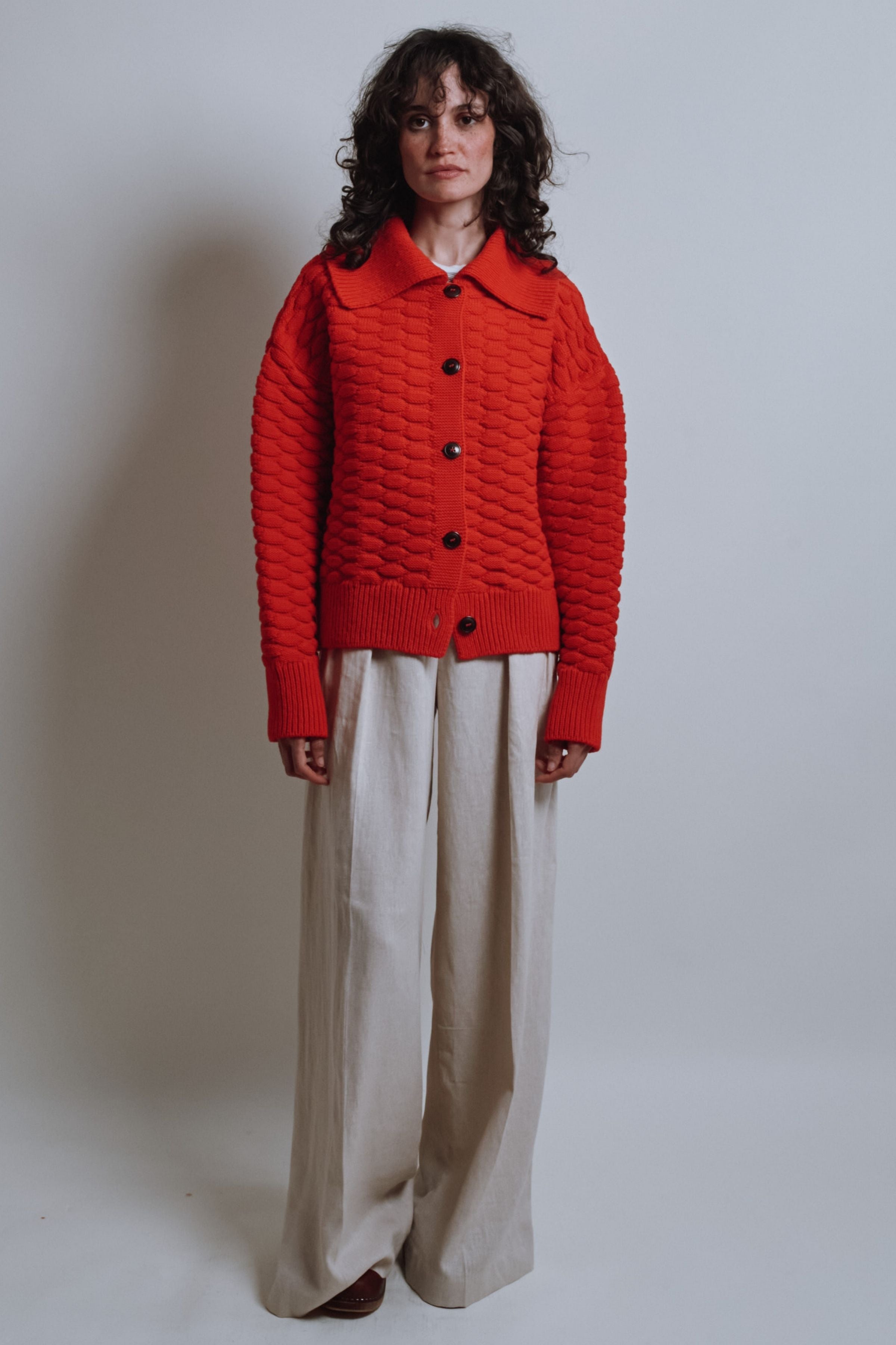 ASTRID Shirt-Collar Cardigan Jacket in Merino Wool - Red