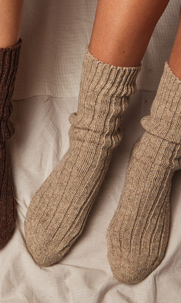 BERTHE Socks - 100% Natural Wool - L\'Envers – L\'ENVERS