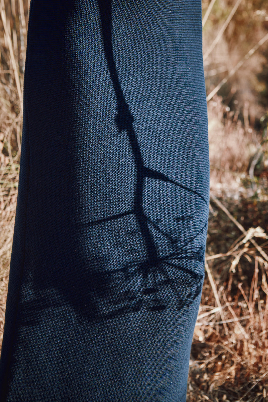 CECILE Straight Midi Skirt in Organic Cotton - Navy