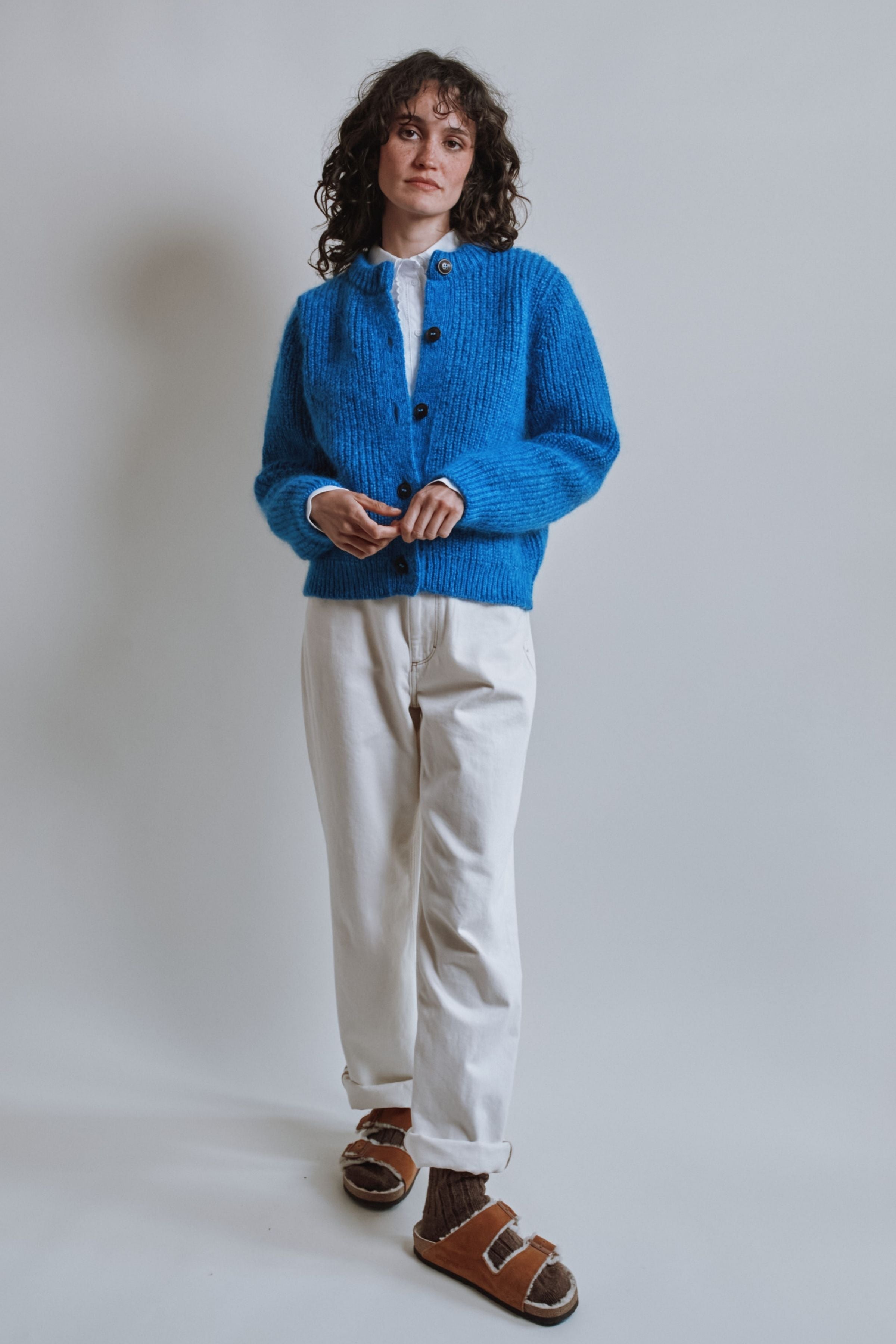 CHARLOTTE Round-Neck Cardigan in Merino-Mohair Wool - Cobalt Blue