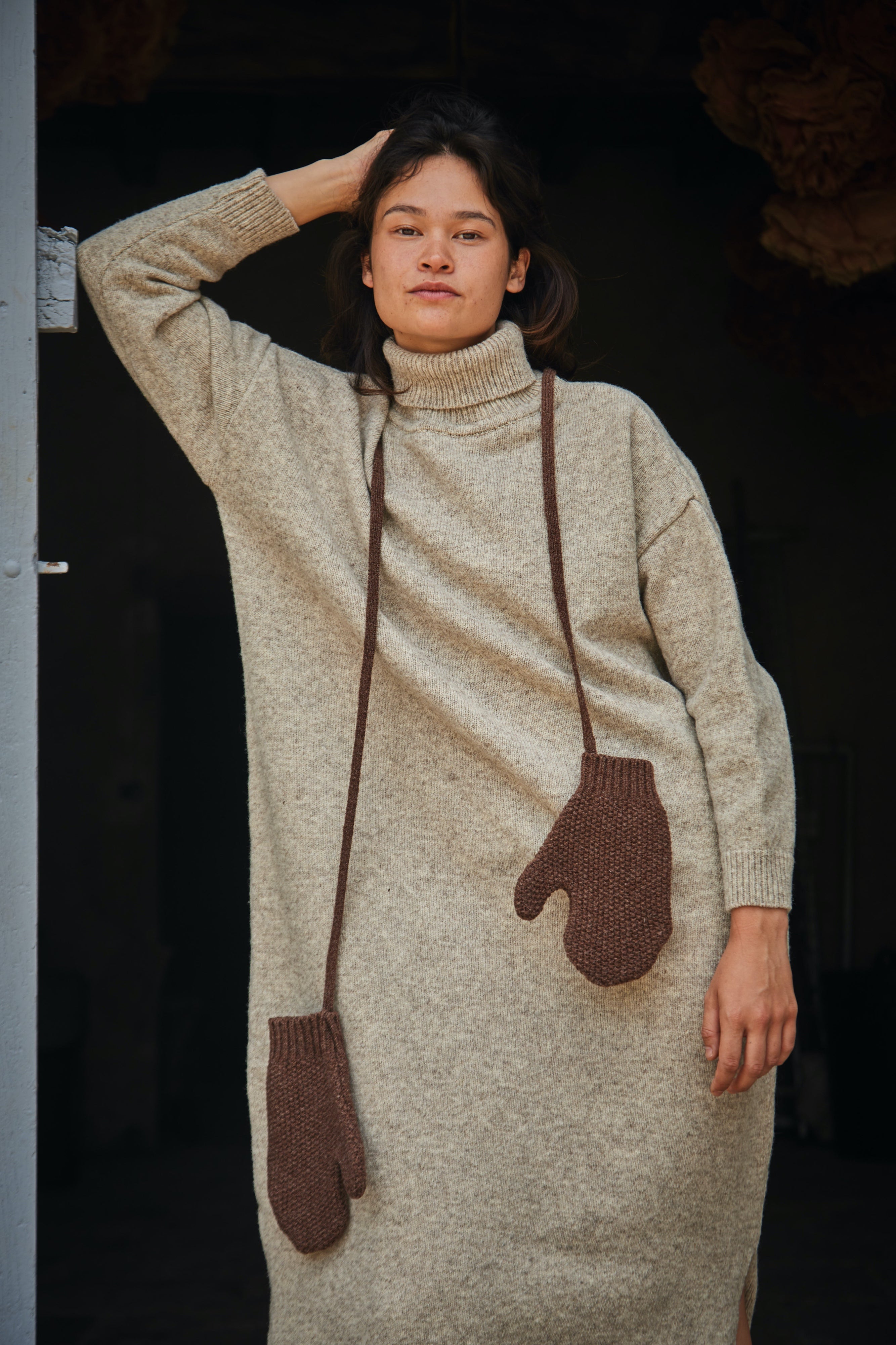 ELENA Wool Mittens - Chocolate (Delivered by Xmas)