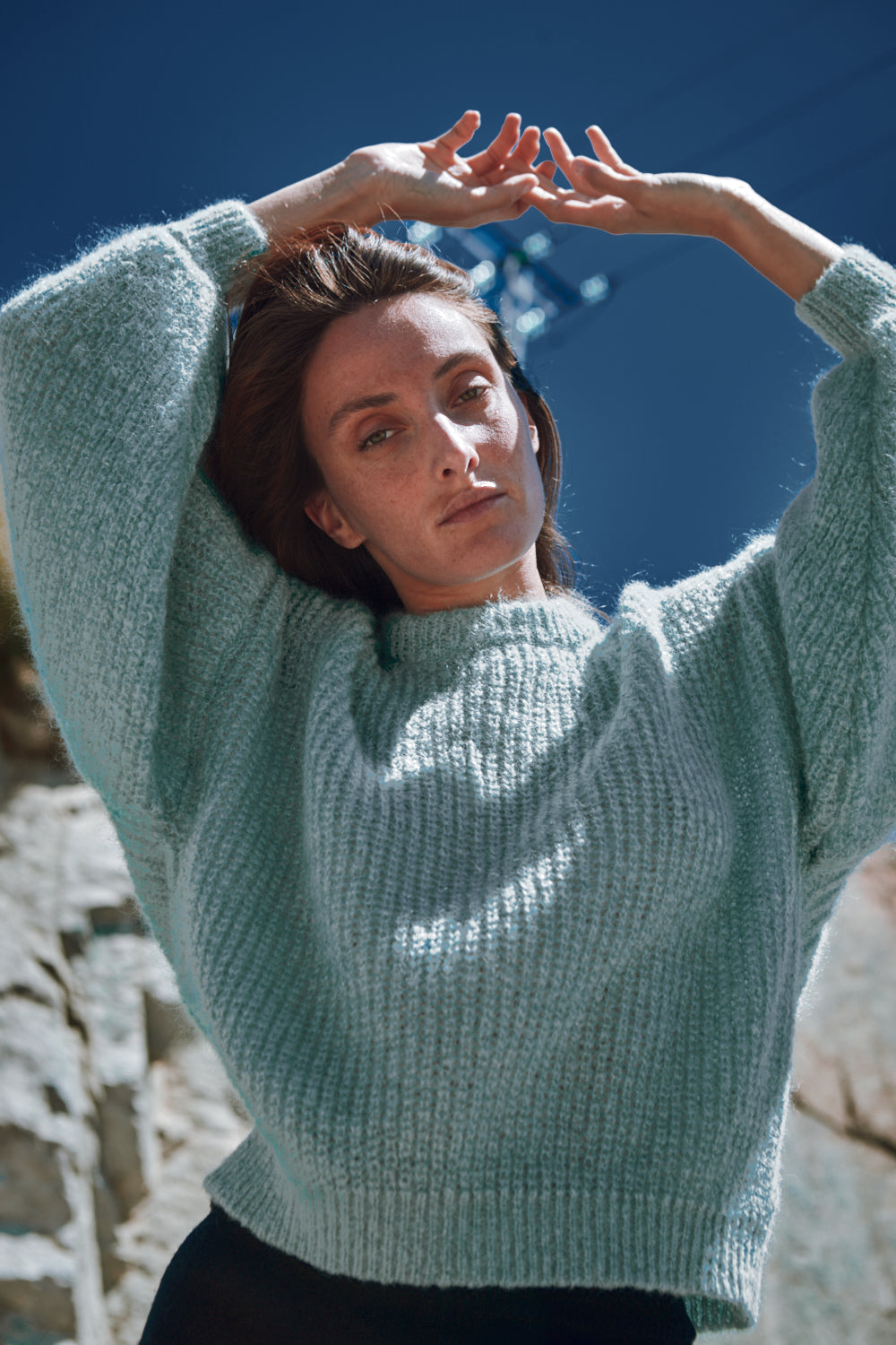 LUCIE Pull en laine mohair par Marion Graux x L'Envers - Bleu glacier