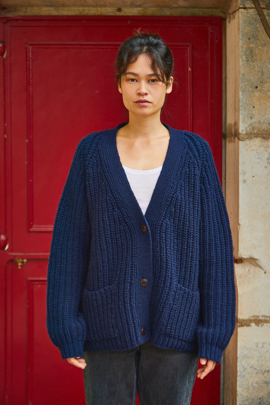MIREILLE V Neck Sweater - 100% Cruelty Free Merino Wool in Navy Blue - Spanish Merino Wool Cardigan - L'Envers