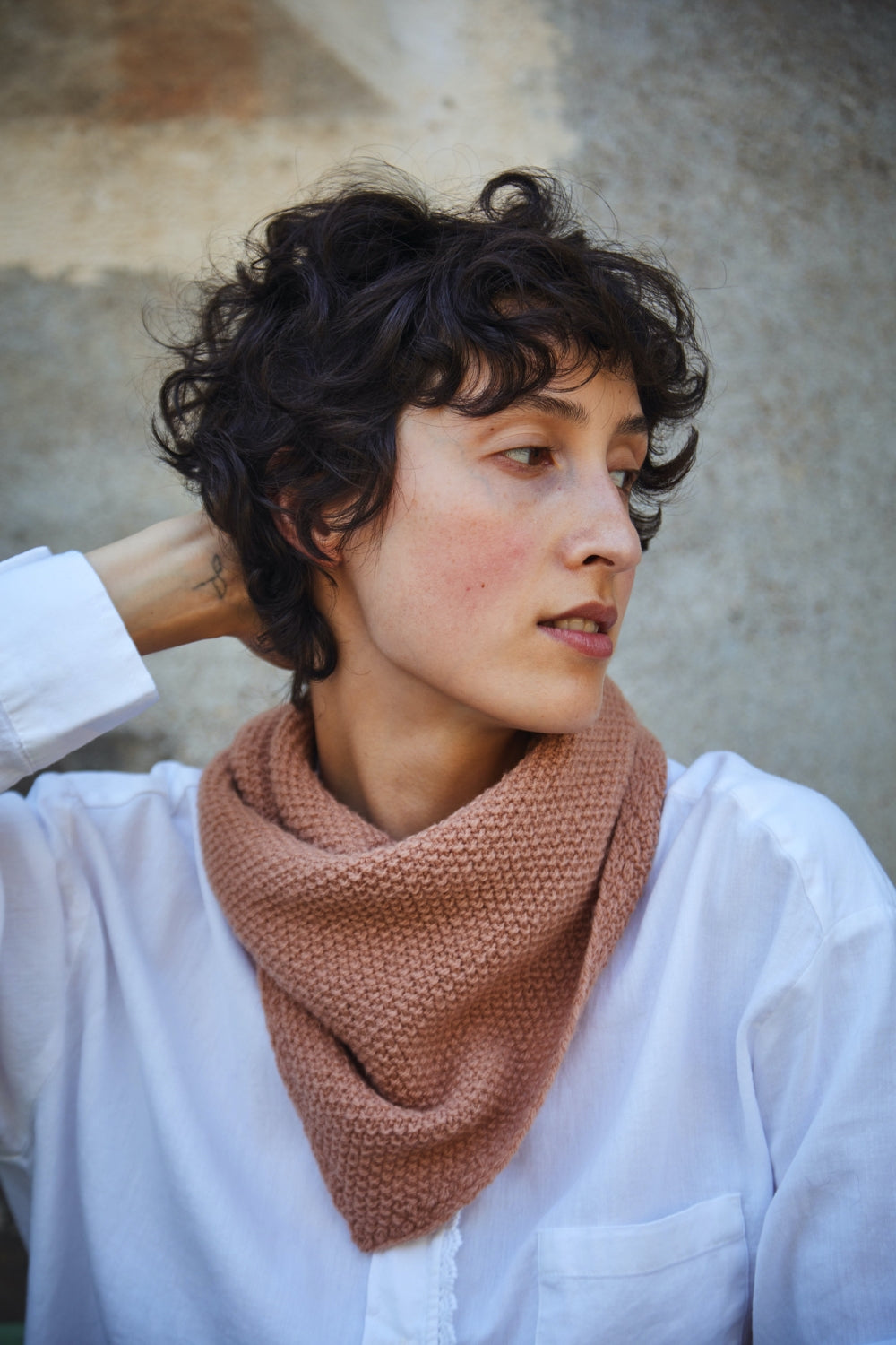 HORTENSE wool bandana in light pink
- 100% Cruelty Free Merino Wool - L'Envers