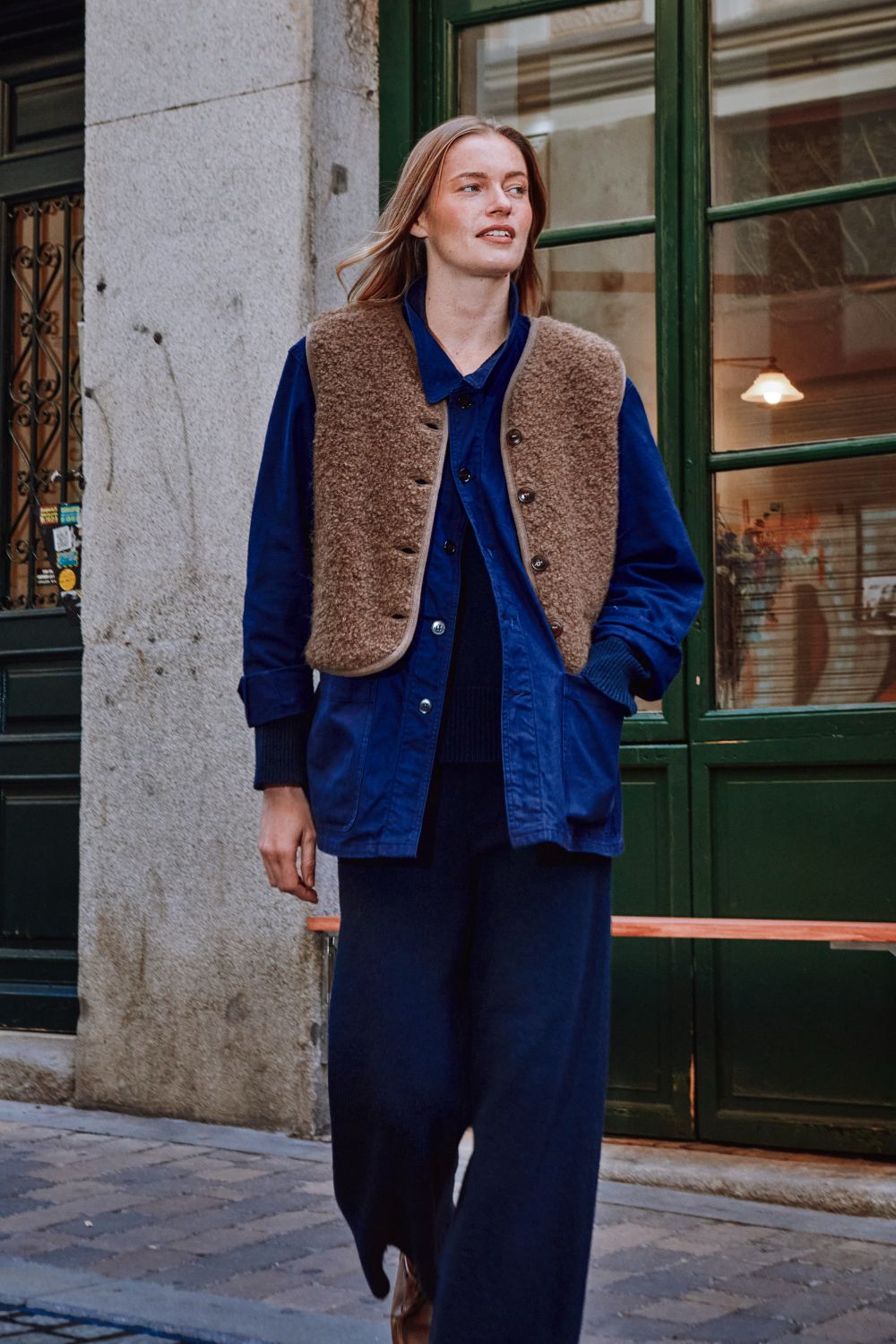 LUCE Shepherd's Vest in Curly Alpaca - Marron Glacé