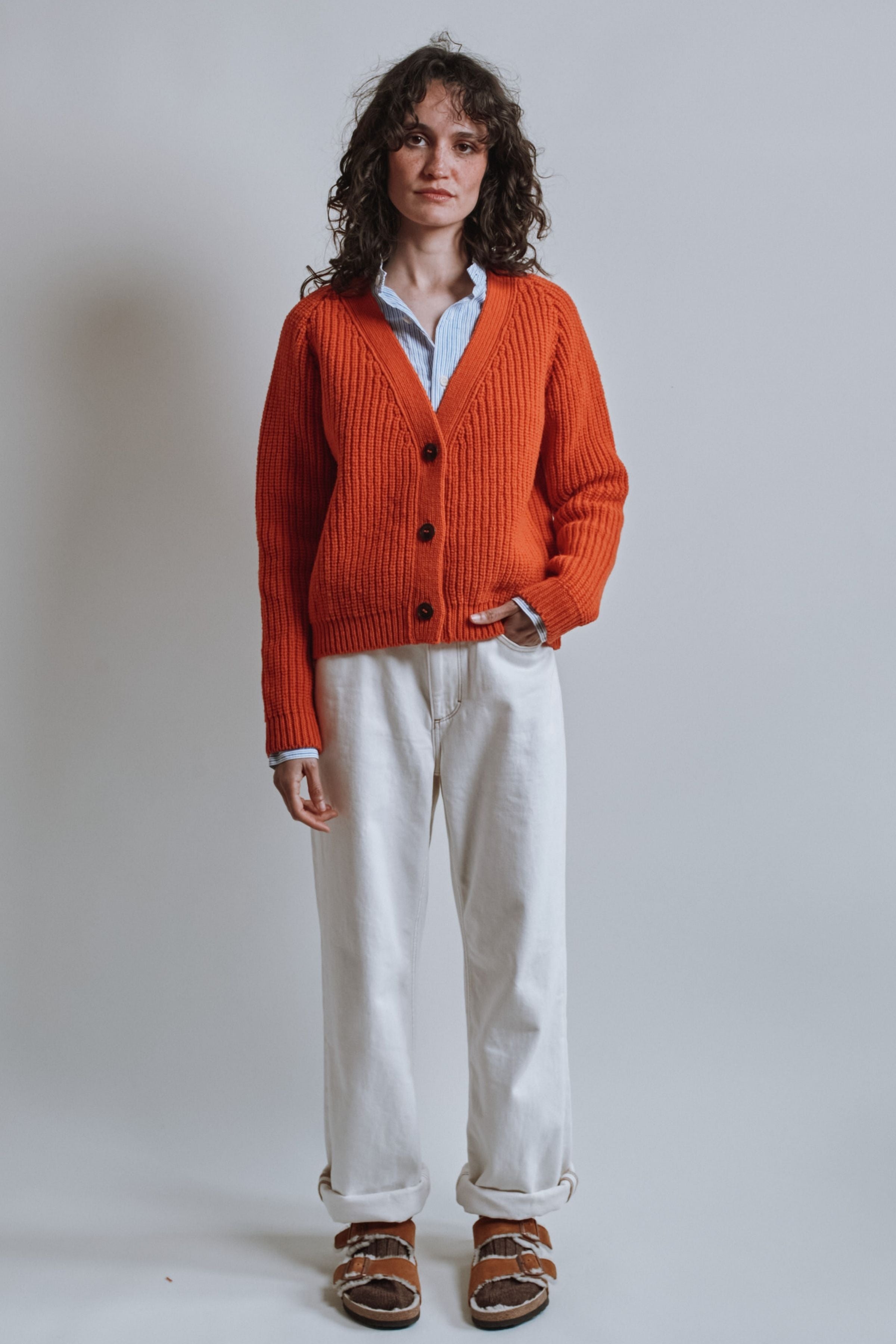 ANNA V-Neck Cardigan in Merino Wool - Burnt Orange