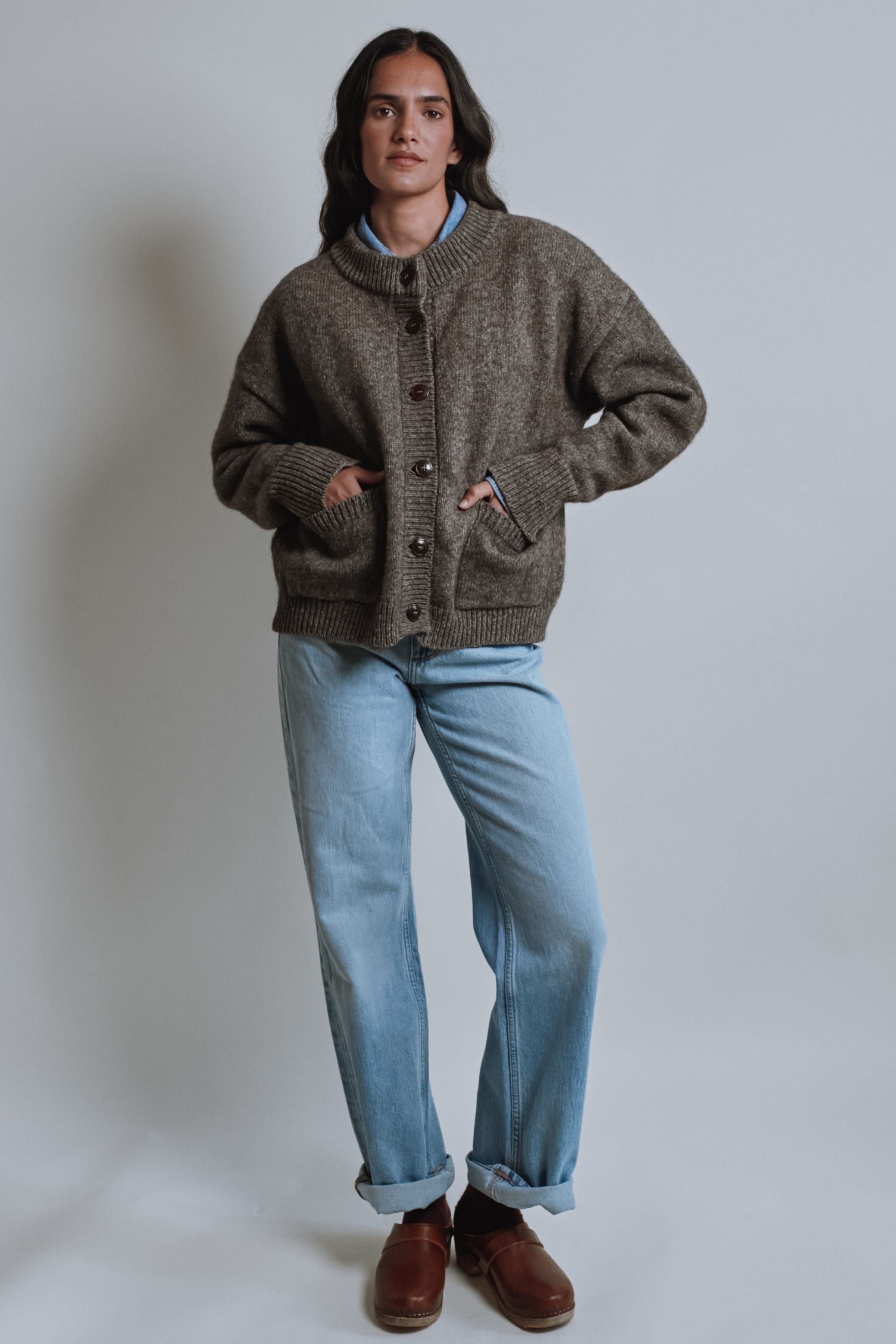 SILKE Cardigan in Yak Wool - Brown
