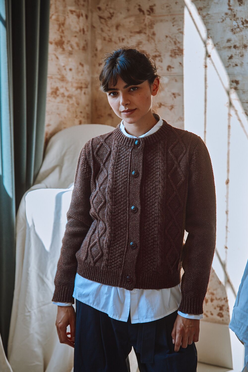 SONIA Cable Cardigan in Merino Wool - Chocolate 100% cruelty- free and sustainable knitwear - L'envers