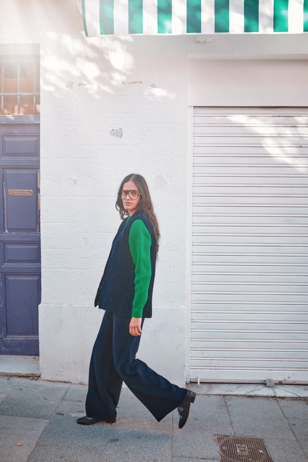 VERA Sleeveless Vest in Merino Wool - Navy Blue