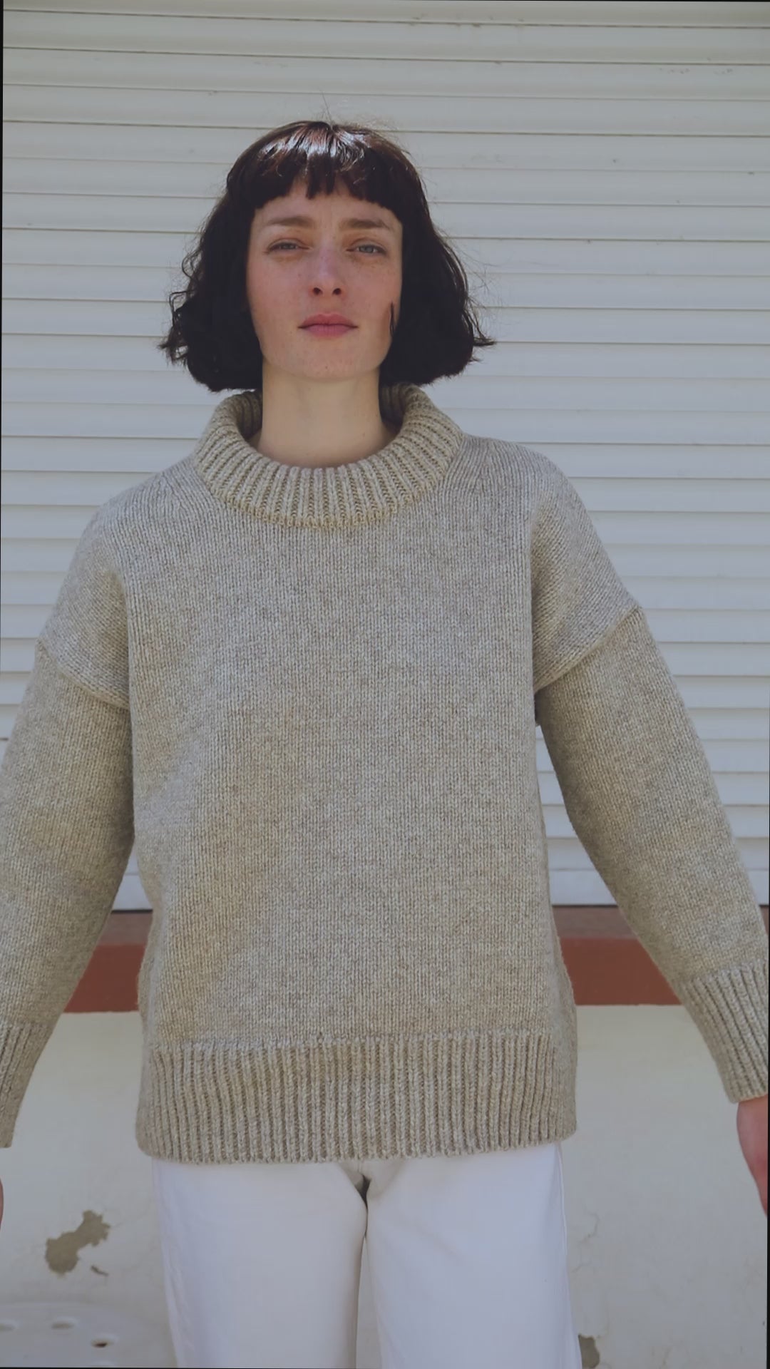 STEPHANIE Oversize Sweater in Merino Wool - Beige - 100% cruelty- free and sustainable knitwear - L'envers