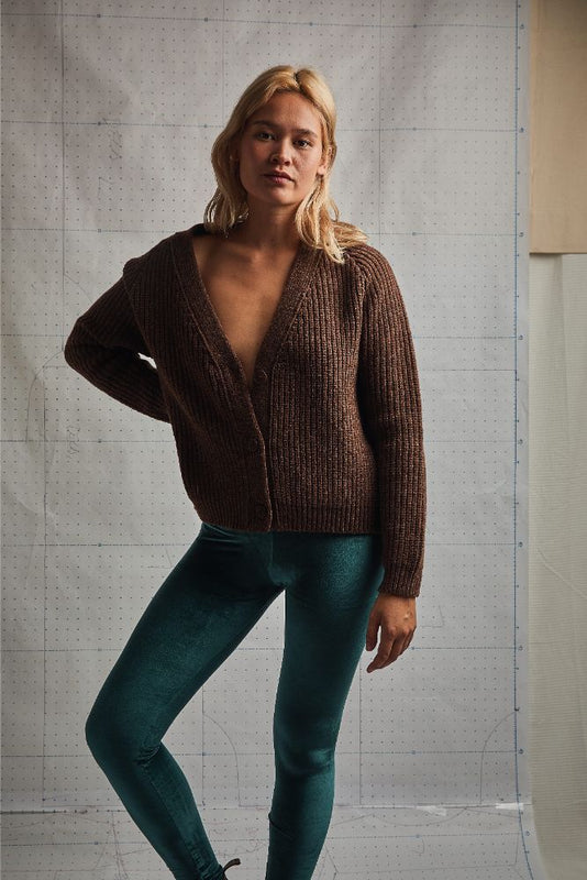 anna-wool-cardigan-chocolate