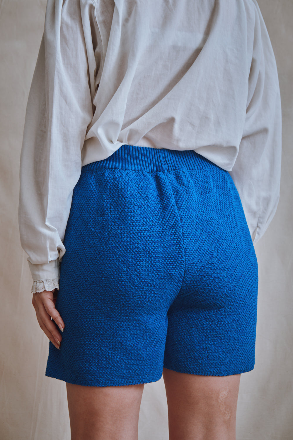 Article 334 - Short BILLIE en coton biologique - bleu cobalt