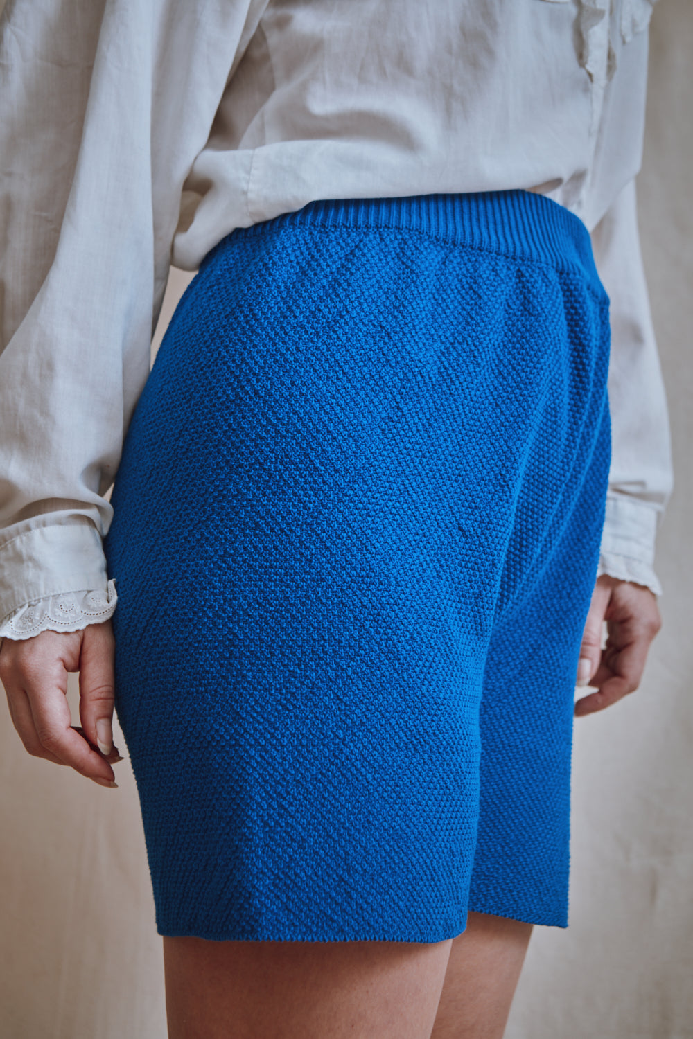 Article 334 - Short BILLIE en coton biologique - bleu cobalt