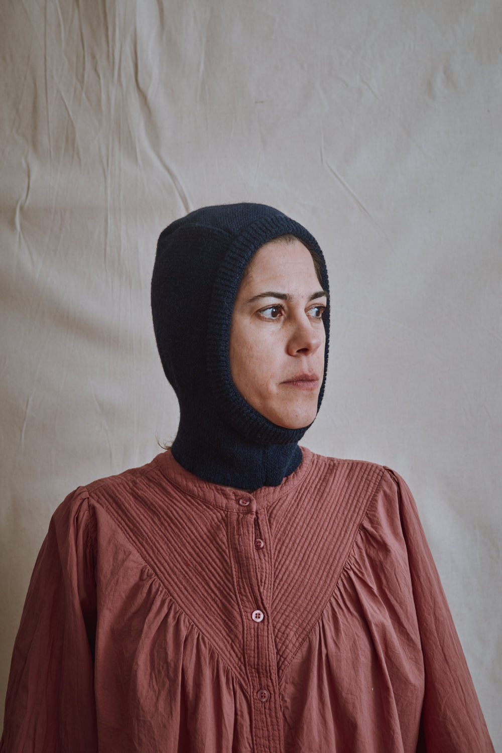 Article 406 - Capuche JACQUELINE en laine d'alpaga - Bleu marine