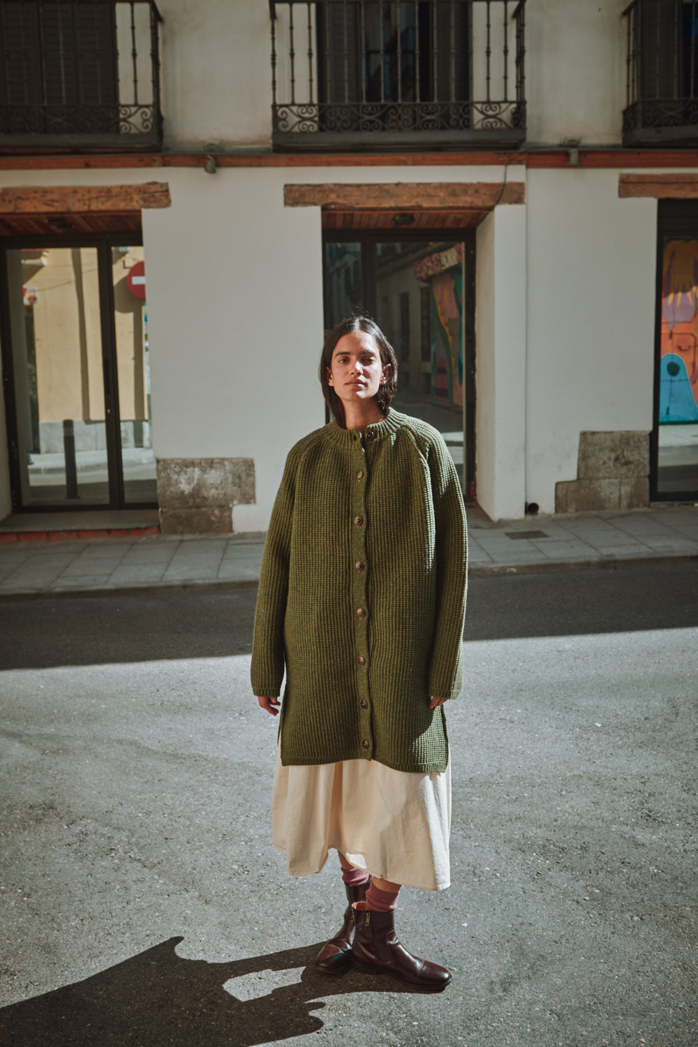 AGATHE Veste longue en laine mérinos - Vert olive