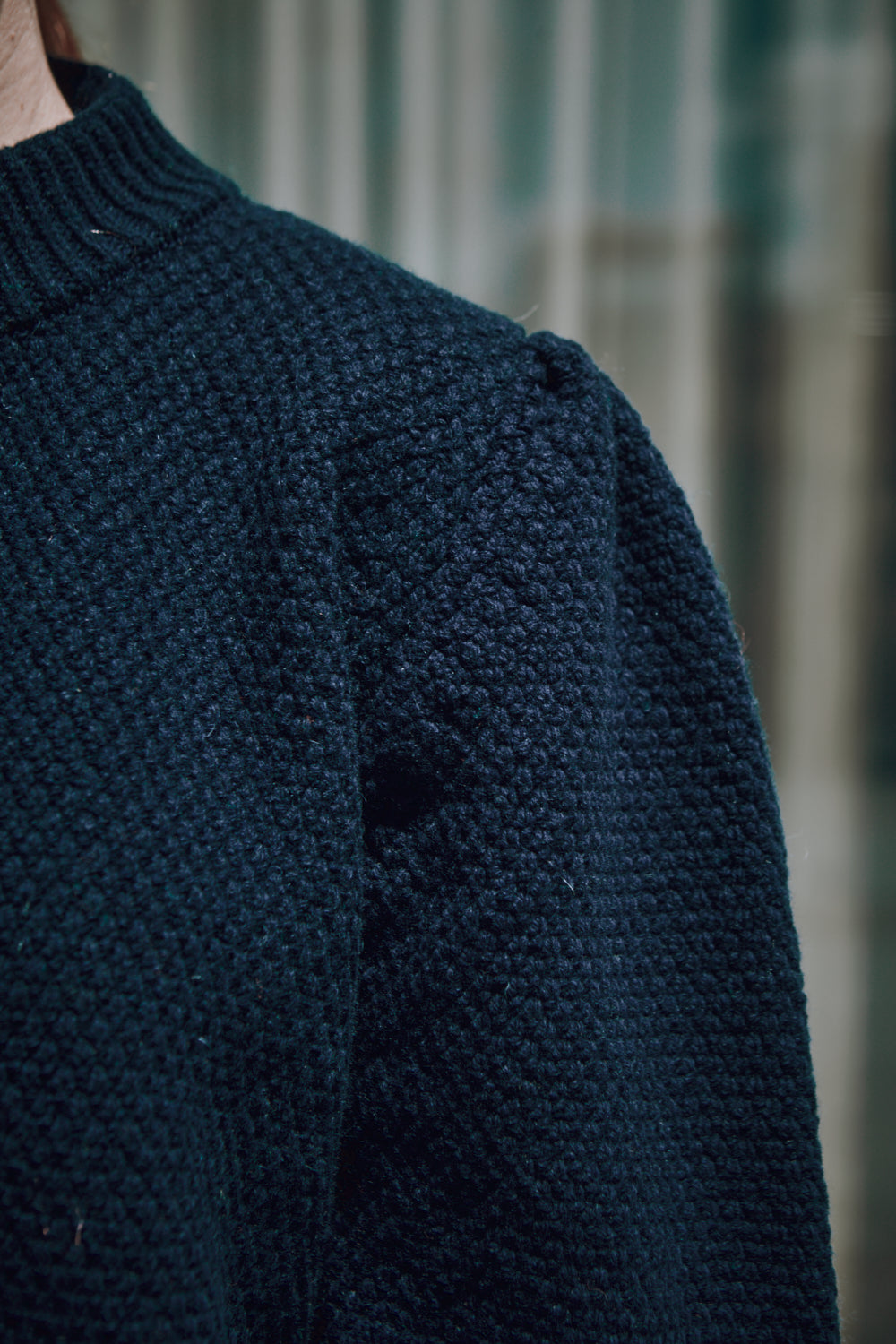 ANAIS Cardigan Manches bouffantes en laine mérinos - Bleu marine