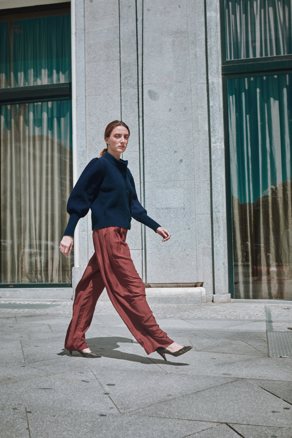 ANAIS Cardigan Manches bouffantes en laine mérinos - Bleu marine