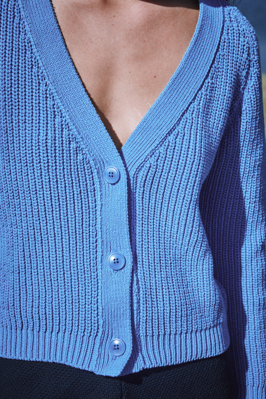 Cardigan ANNA en cyan - 100 % coton biologique - L'Envers