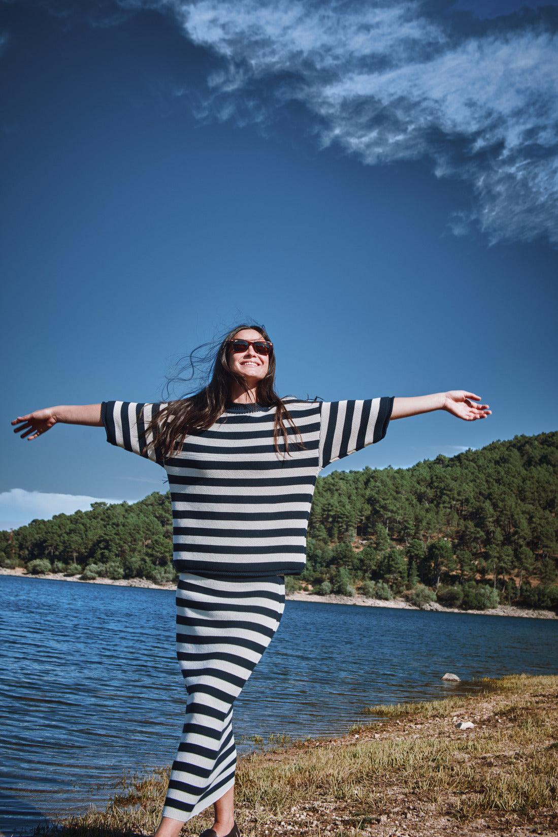 Jupe midi droite CECILE en coton biologique - écru Bleu marine et écru