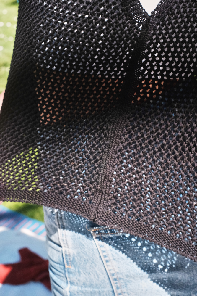 Article #236 - Top sans manches PIA en coton biologique - noir