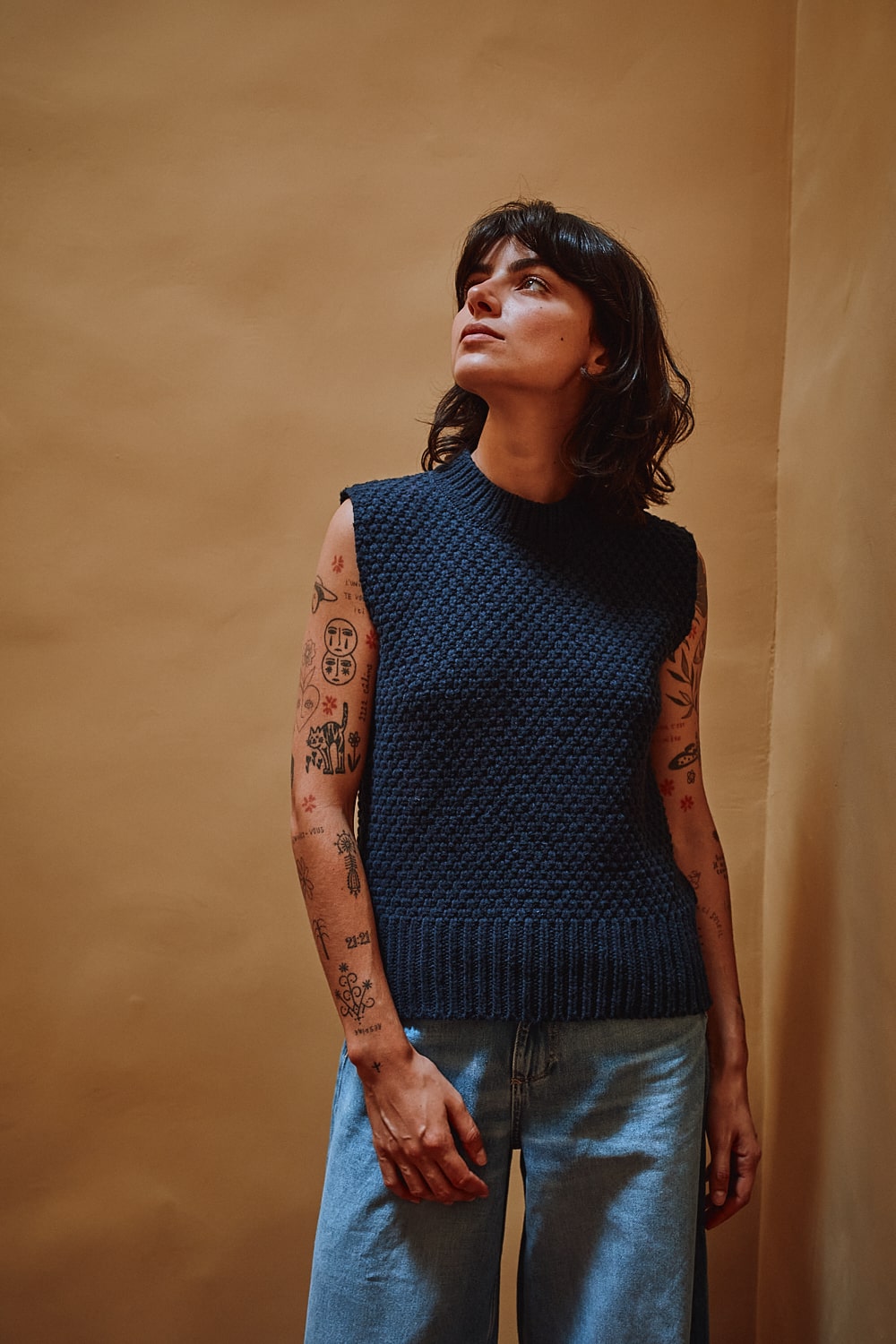 Comment Porter Robe Pull Sans Manche Col V MAIA Pull Sans Manche