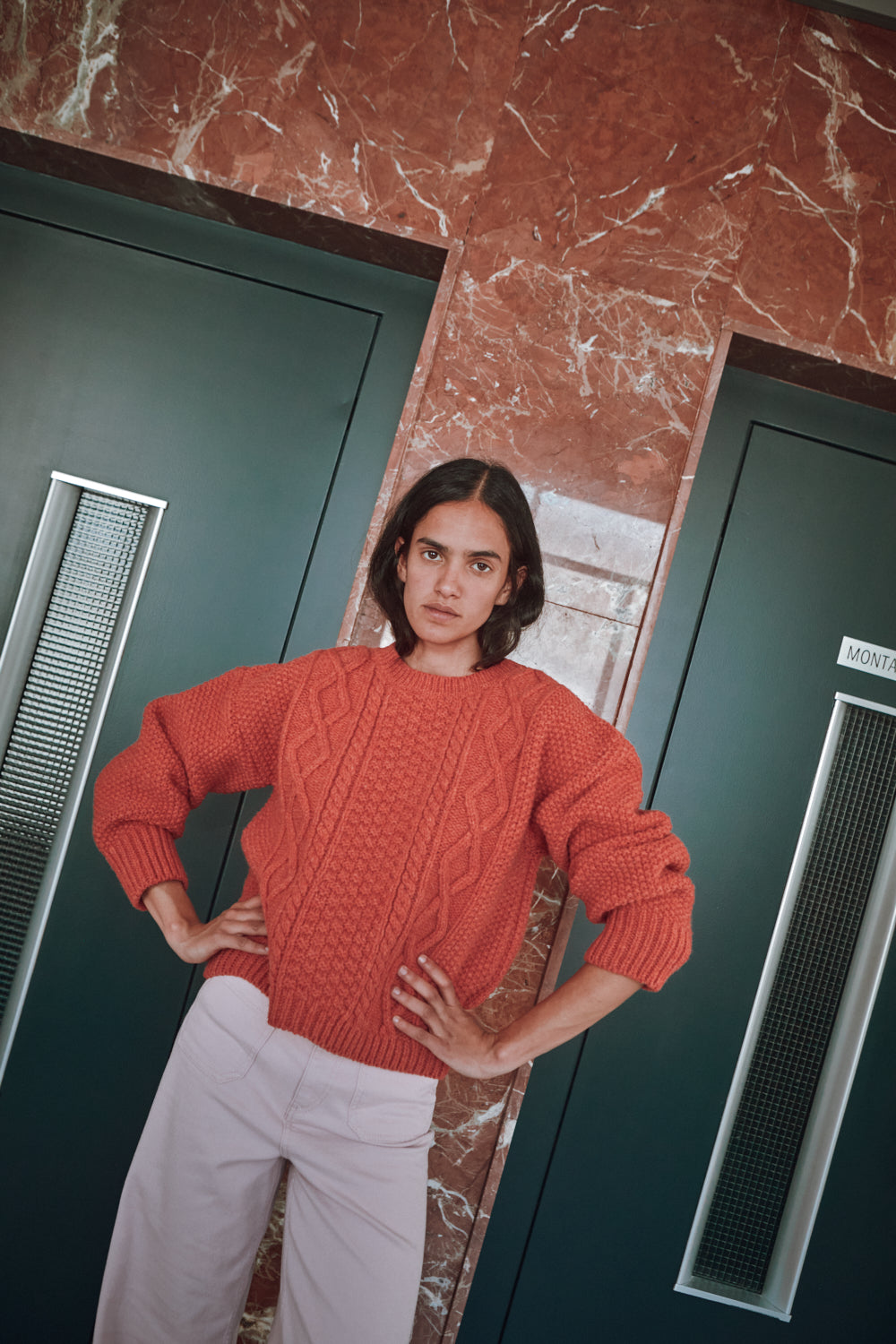 PAOLA Pull irlandais torsadé en laine mérinos - Coral