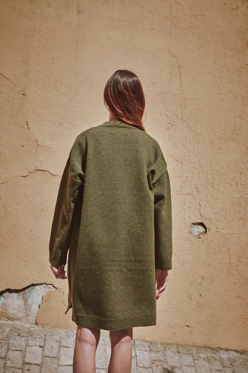 Robe pull PERRINE en laine mérinos - Vert olive