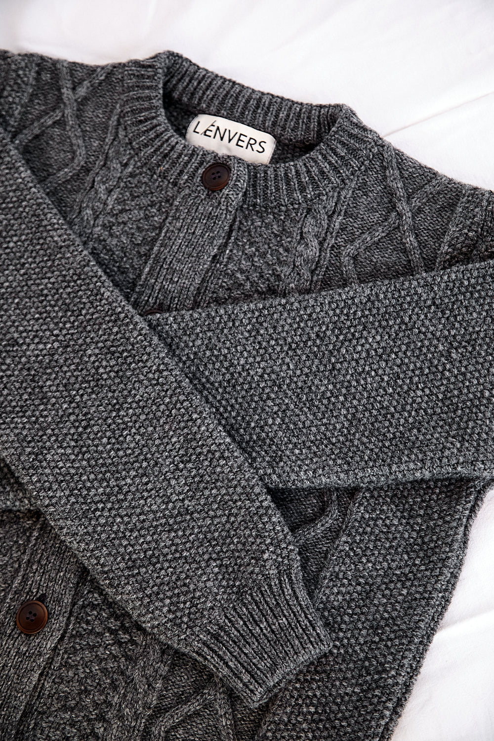 SONIA Gilet à torsades en laine mérinos - Gris cendré