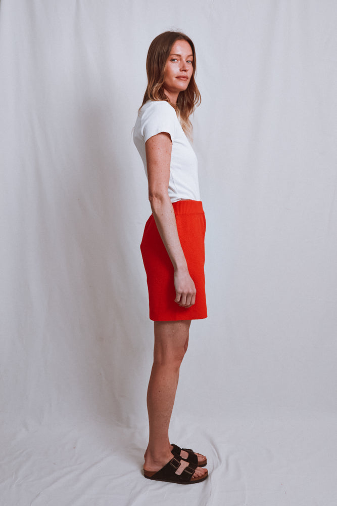 Item #528 - BILLIE Knitted Shorts in Organic Cotton - Red